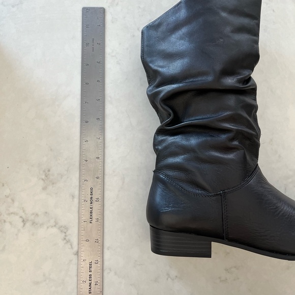 New Leather St. John Slouch Black Boots - Picture 5 of 7